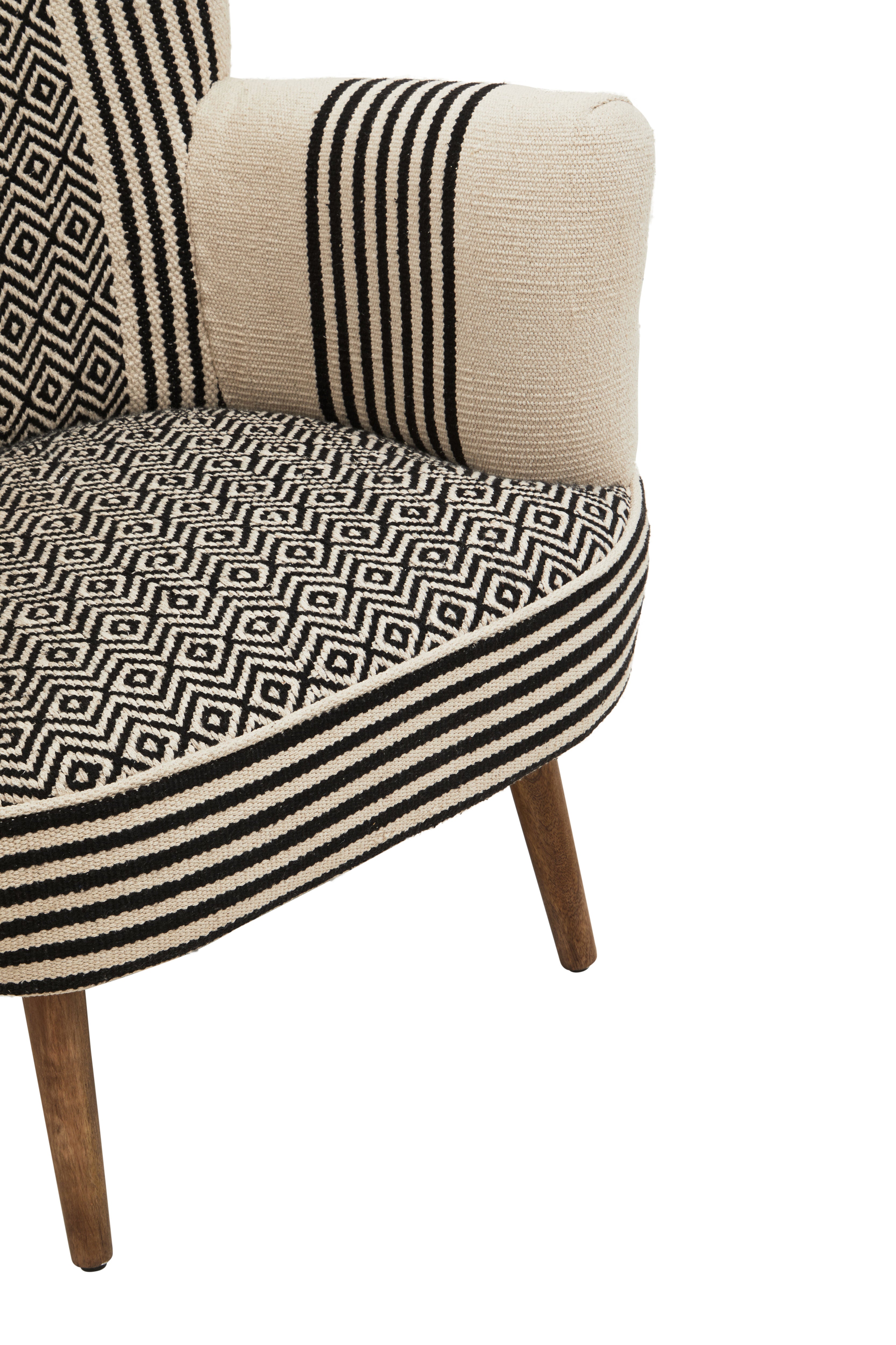 Kefena Armchair