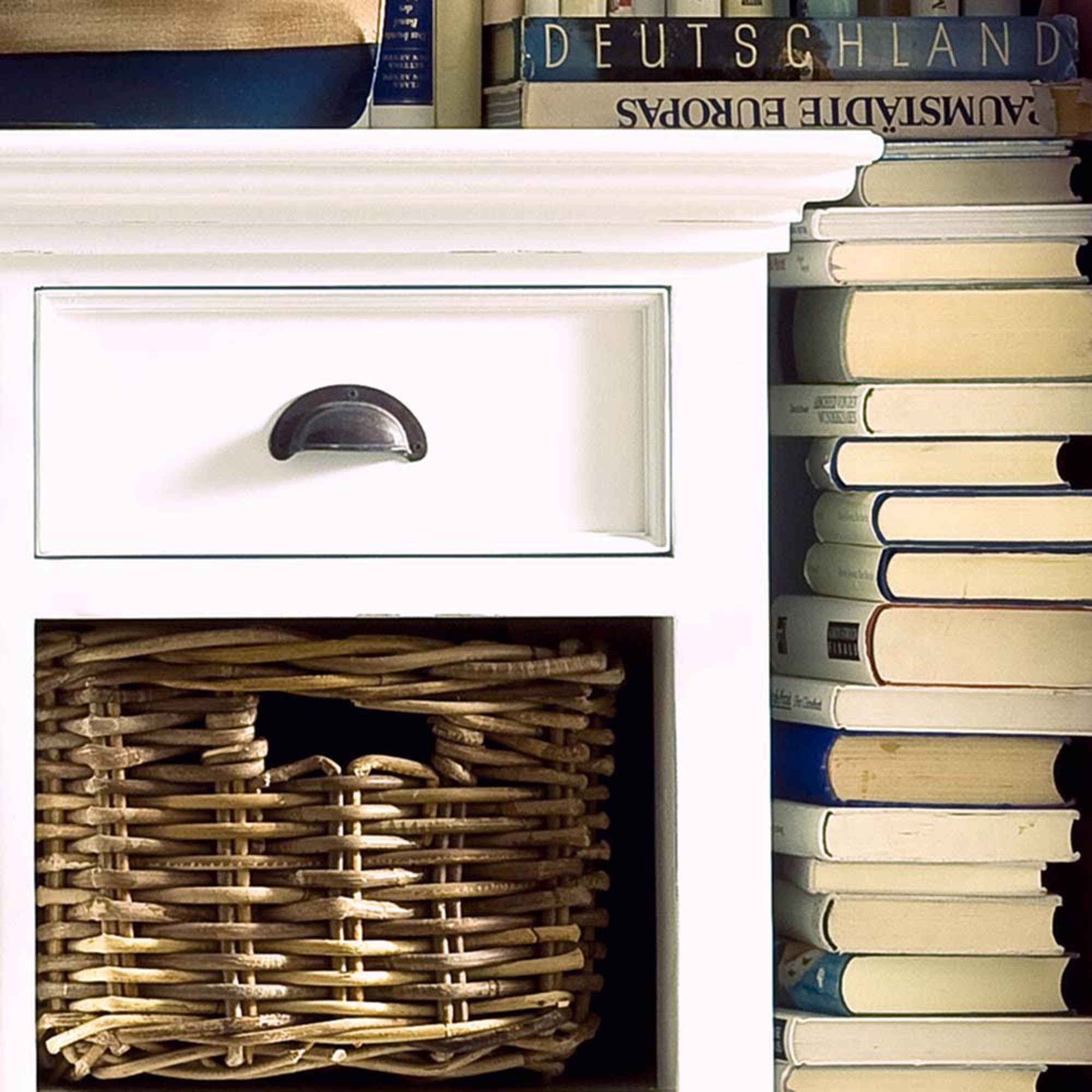 Halifax Coastal White Sideboard with 6 Baskets