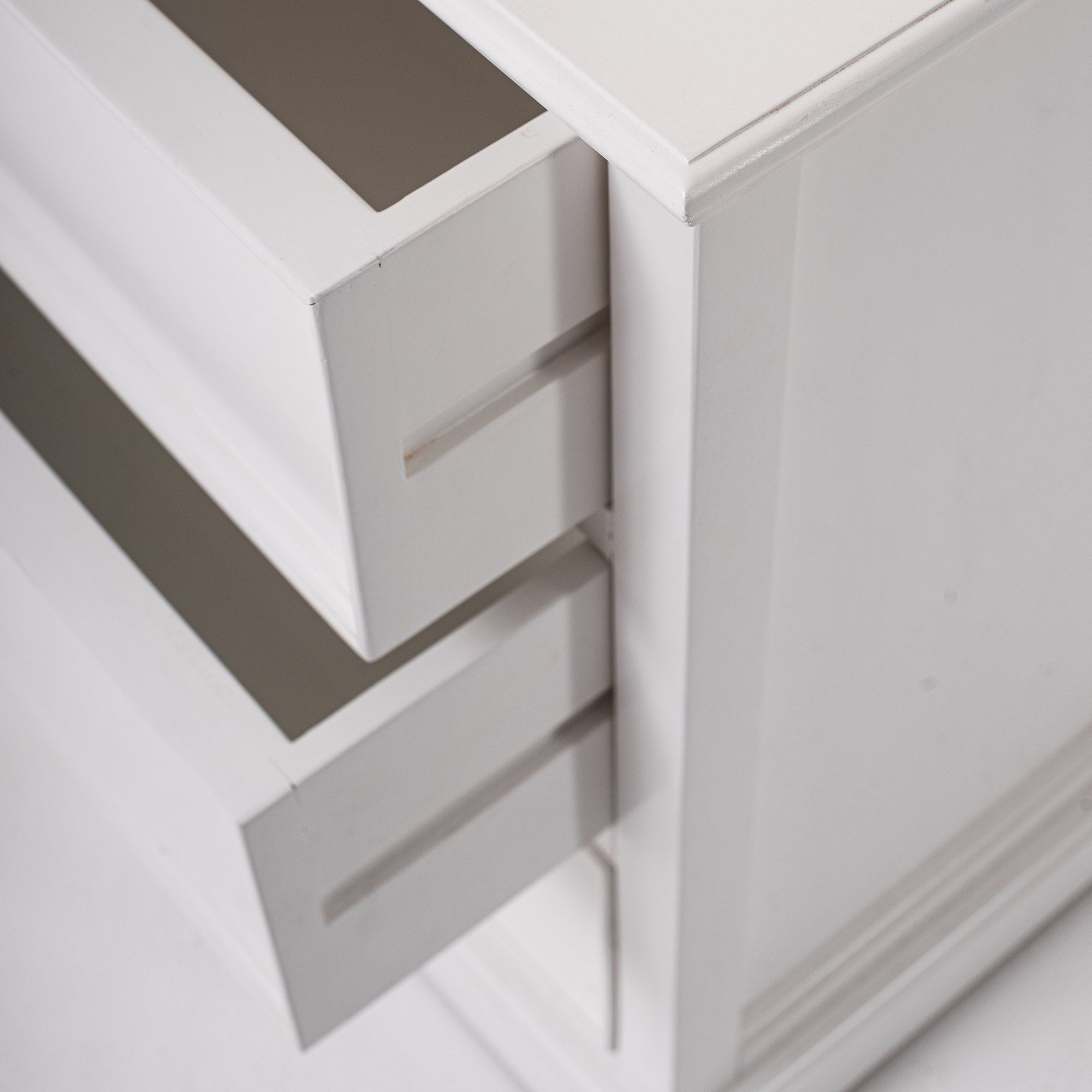 Halifax Grand Coastal White Bedside Drawer Unit