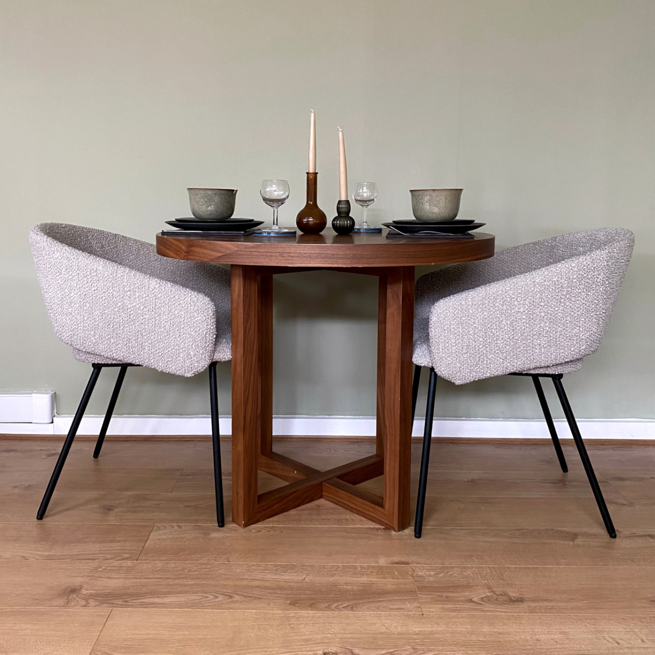 Iris Dining Table - Walnut