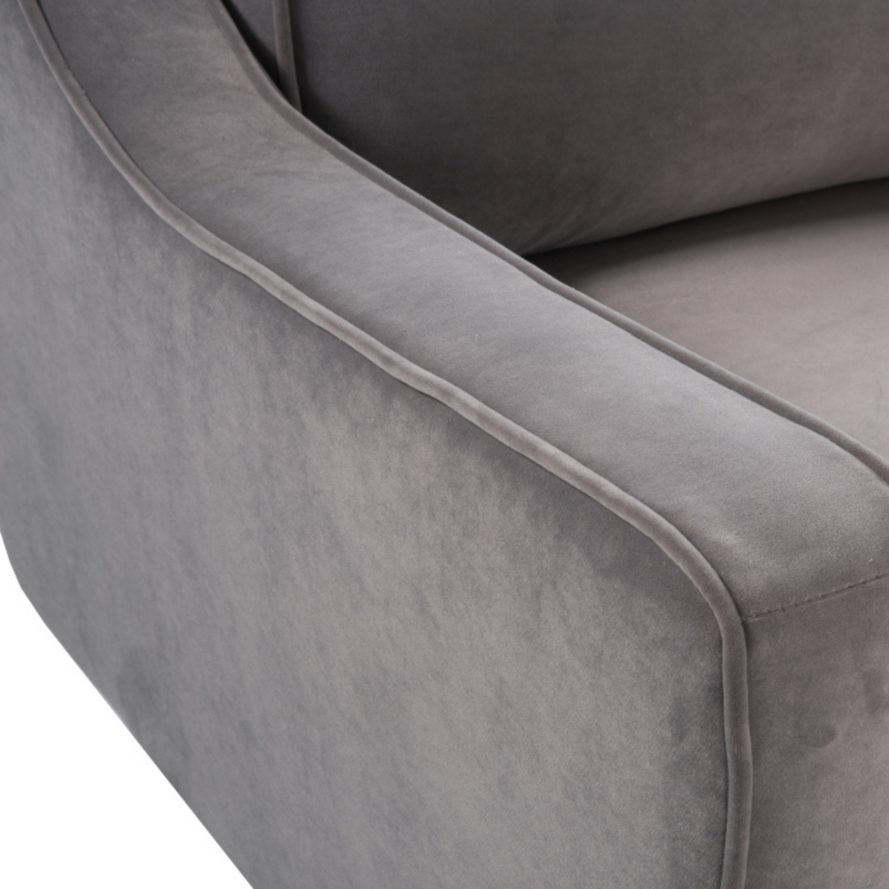 Daffy Armchair - Mink Velvet